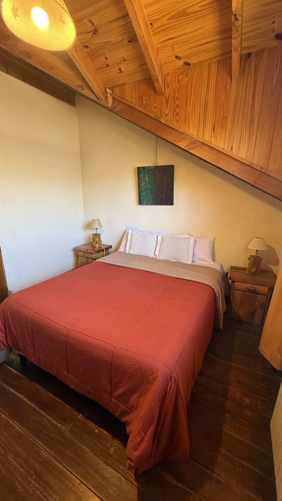 Dpto 310 - dormitorio matrimonial con vista al cerro