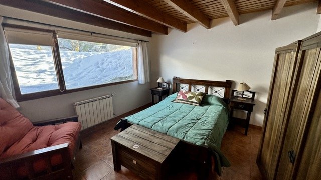 Dpto 63 - comedor con hogar a leña